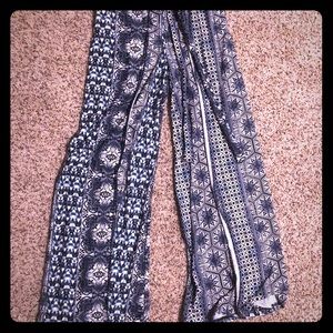 Super cute open gaucho pants